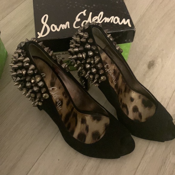 🌹🌹Sam edelman heels priced for 1 pair !!!🌹🌹 - Picture 6 of 10